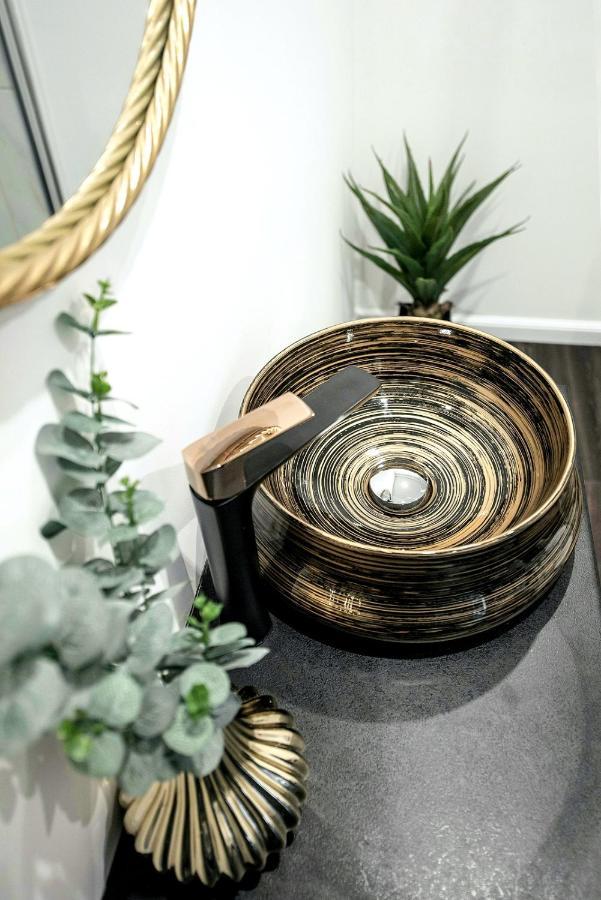 カウナスLuxury Loftアパートメント エクステリア 写真